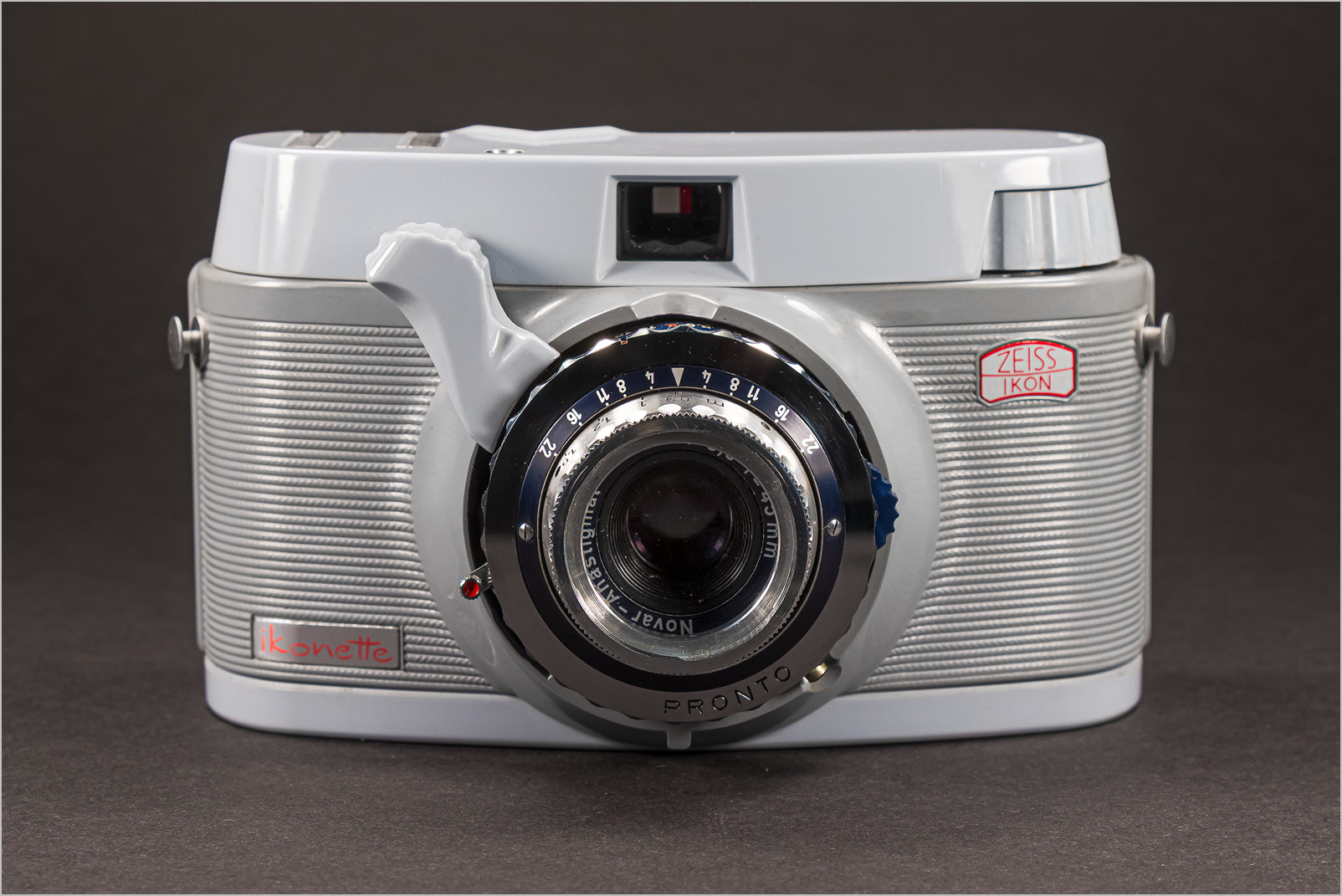 Zeiss Ikon Ikonette 35.