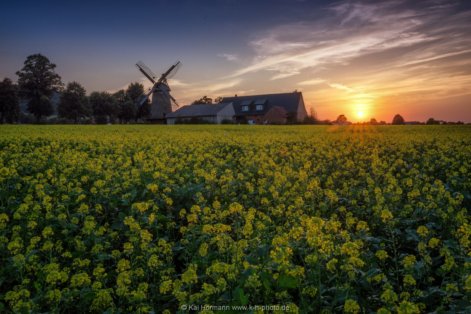 sonnenuntergang an der windmuehle Diverse Natur und Landschaftsfotos.