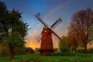 Abendregen über der Mühle. Mai 2023. Bilder aus dem Kreis Minden-Lübbecke.