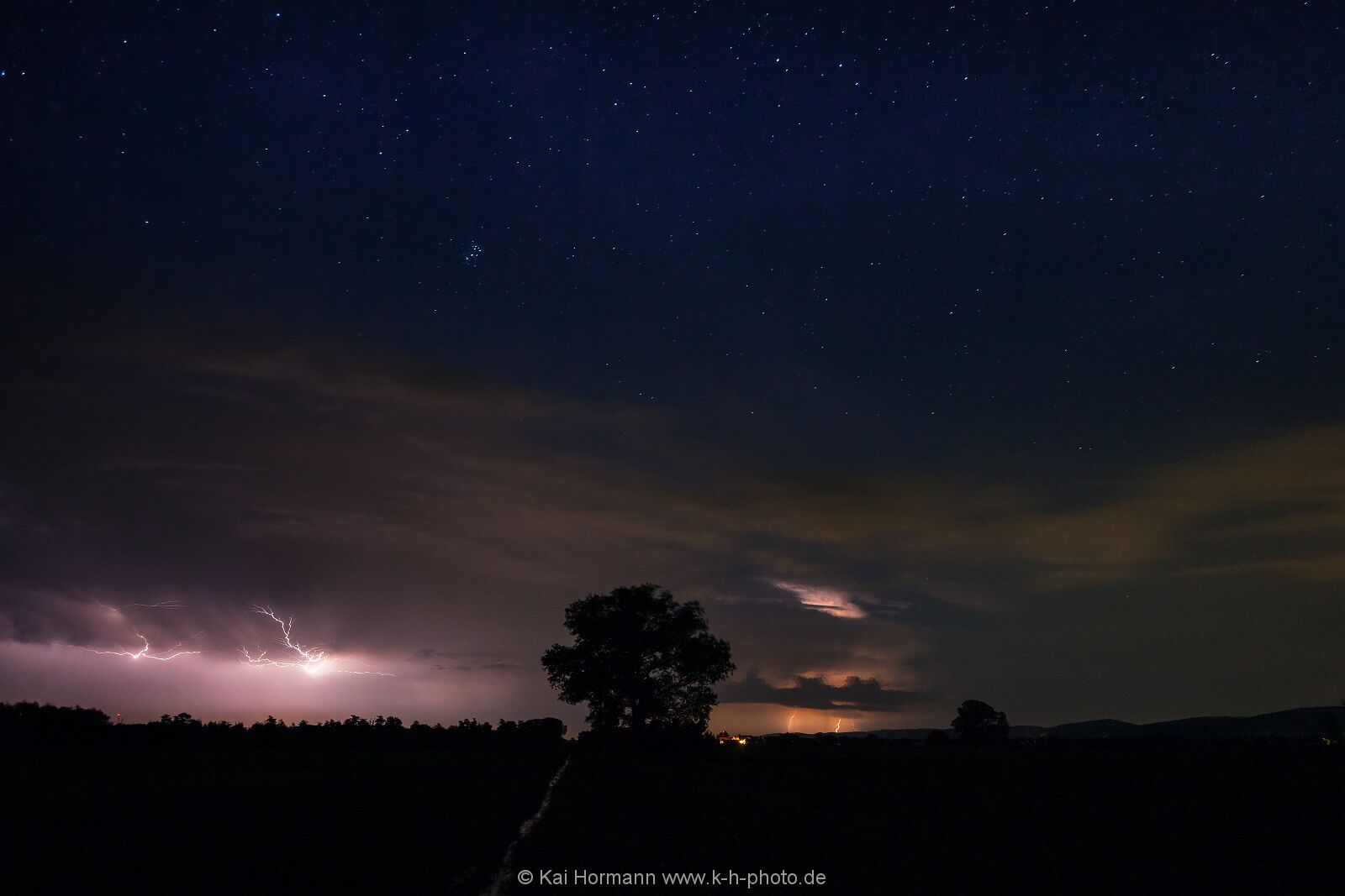 Astrofotografie und Nachtaufnahmen Astrofotografie und Nachtaufnahmen.