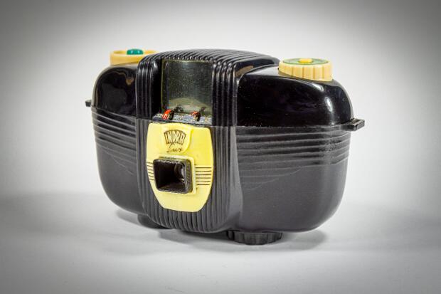 Indra Camera G.m.b.H, Frankfurt a. M. (Deutschland)