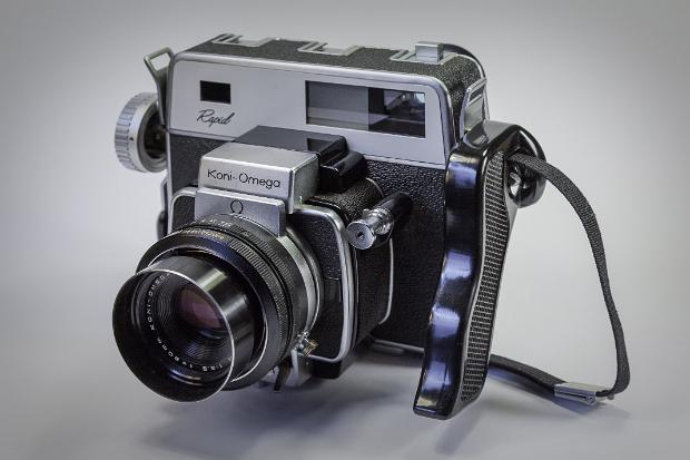 Japan Historische Kameras aus Japan. Alle Markennamen und Warenzeichen sind Eigentum der jeweiligen Hersteller. © Kai Hormann...