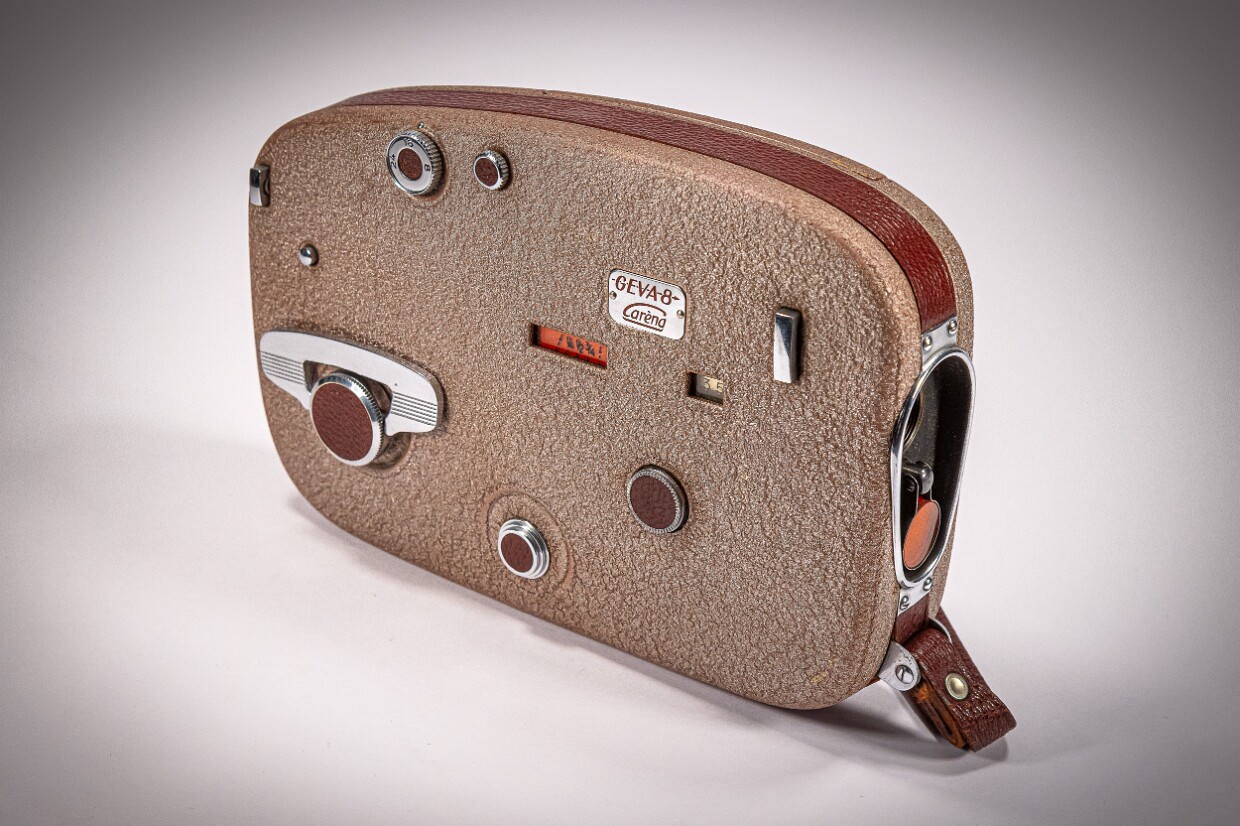 Liechtenstein Historische Kameras aus Liechtenstein. Alle Markennamen und Warenzeichen sind Eigentum der jeweiligen Hersteller. © Kai...