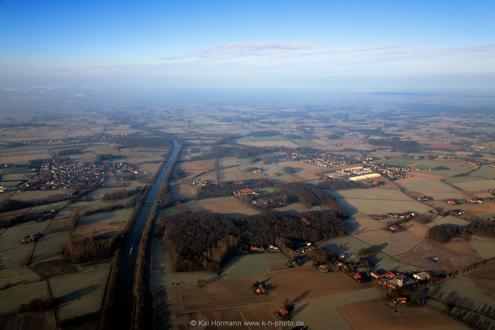 alswede_luftbild Mittelland-Kanal mit Alswede und Fiestel.