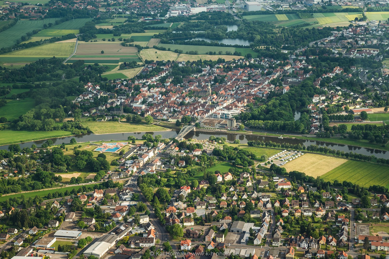 rinteln_aus_nord-westlicher_richtung_luftaufnahme Rinteln aus nord-westlicher Richtung.